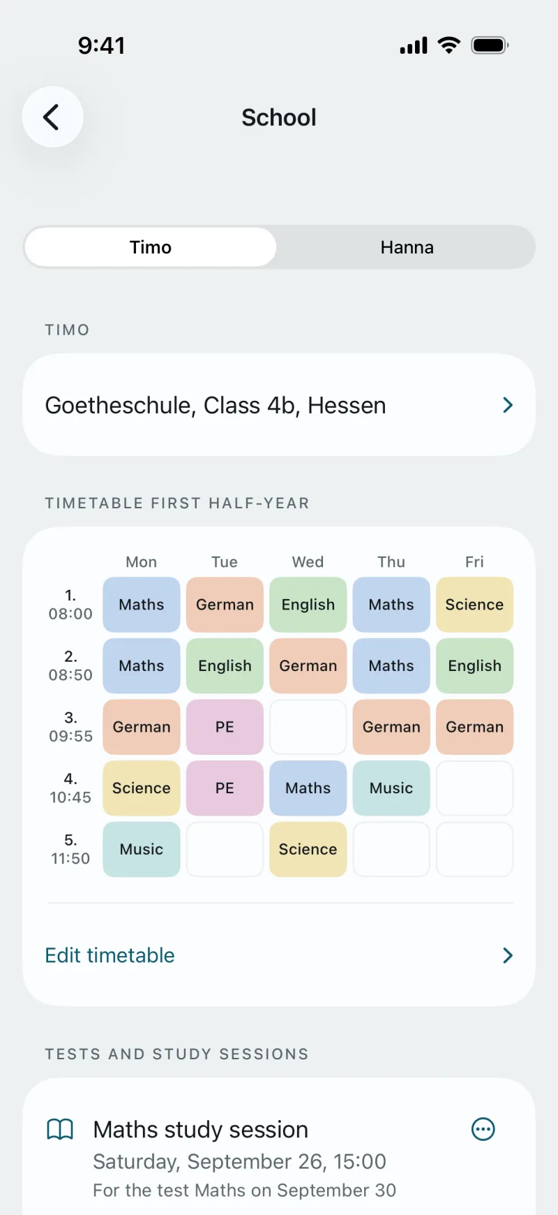 The School screen in the app: Timo, Goetheschule, class 4b, Hessen. Timetable for the first half-year, Monday to Friday in subject colours: maths, German, English, PE, science, music. Below, “Edit timetable”.